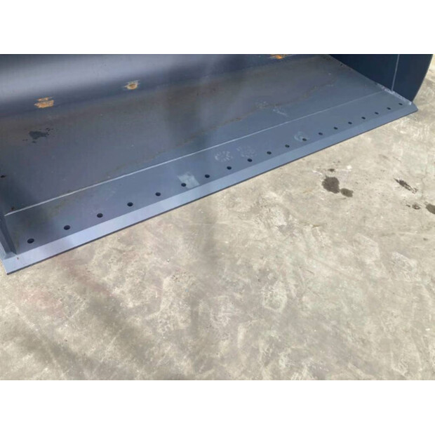 2026 Volvo L120G-49049443