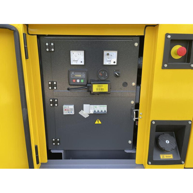 2025 Atlas-Copco QES 20-49049500