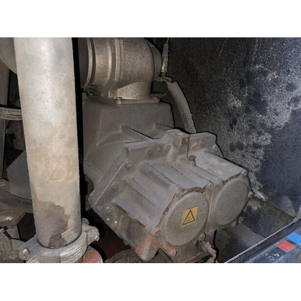 2003 Atlas-Copco XAMS 486 MD-49049579