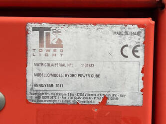 2011-tower-light-hydro-power-cube-1486632-49049846