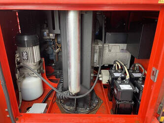 2011-tower-light-hydro-power-cube-1486632-49049850