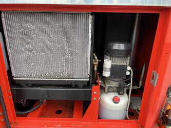 2011-tower-light-hydro-power-cube-1486632-49049852