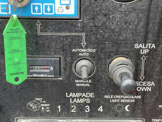2011-tower-light-hydro-power-cube-1486632-49049860