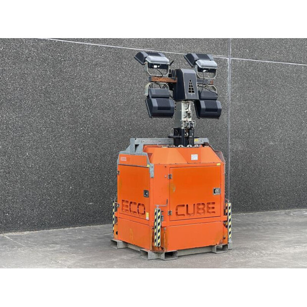 2014 Tower Light Hydro Power Cube-49049868