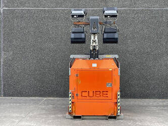 2014-tower-light-hydro-power-cube-1486635-49049869