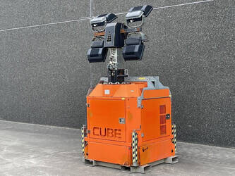 2014-tower-light-hydro-power-cube-1486635-49049870