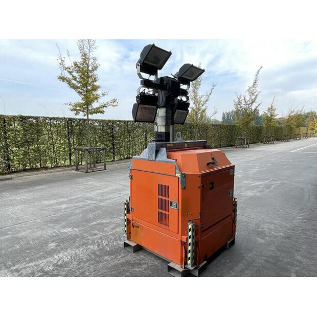 2014 Tower Light Hydro Power Cube-49049871
