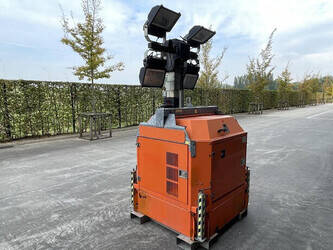 2014-tower-light-hydro-power-cube-1486635-49049871