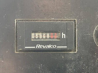 2014-tower-light-hydro-power-cube-1486635-49049876