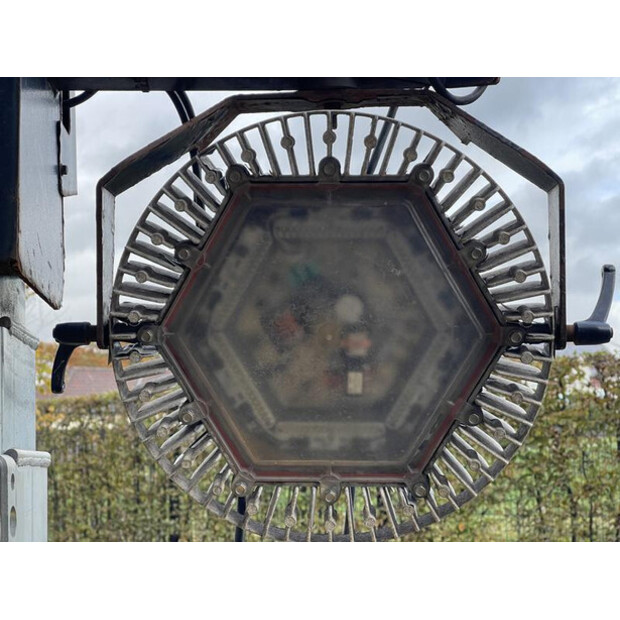 2012 Tower Light VB9-49049926