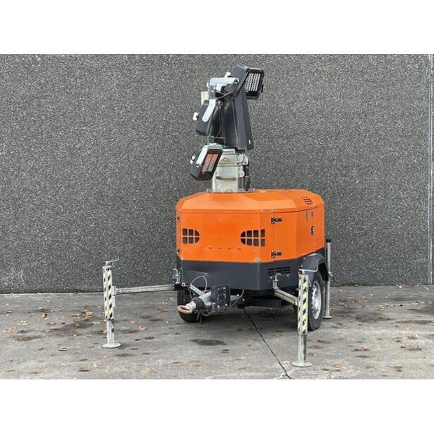 2015 Tower Light VB9-49049965