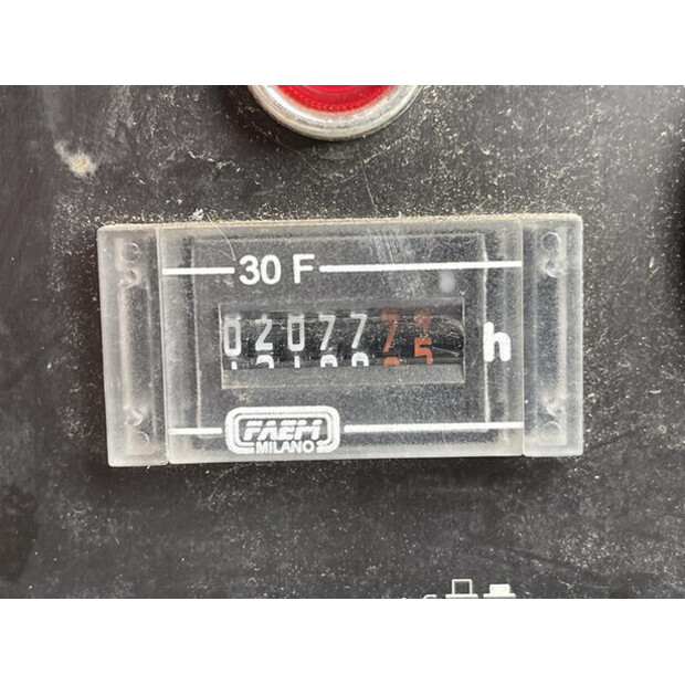 2015 Tower Light VB9-49049975