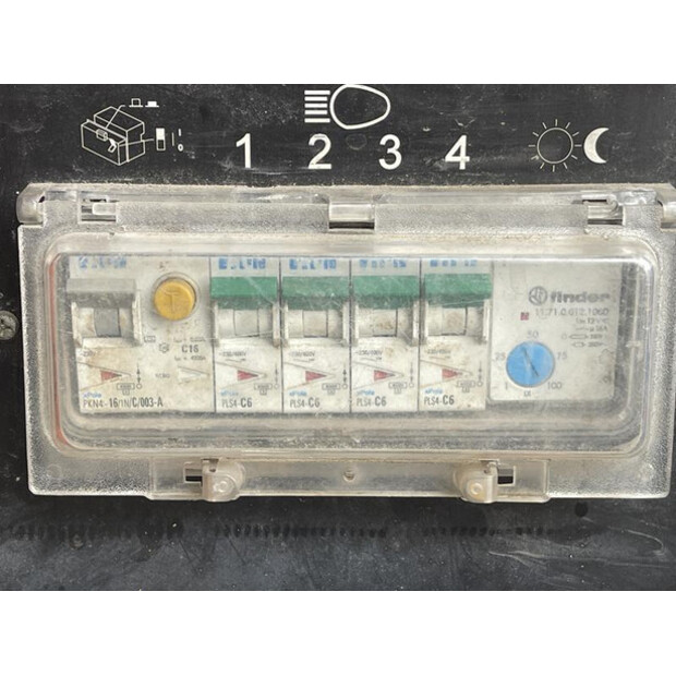 2015 Tower Light VB9-49049976