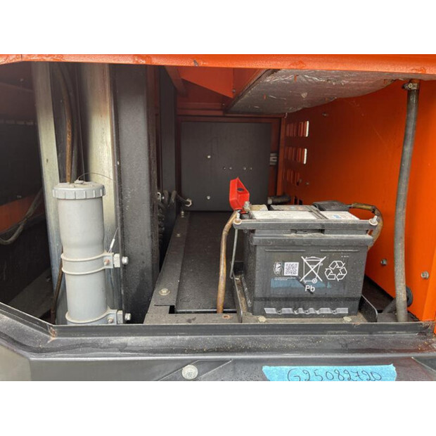 2015 Tower Light VB9-49049981