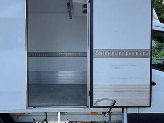 2021-mercedes-benz-sprinter-316-1467654-49050691
