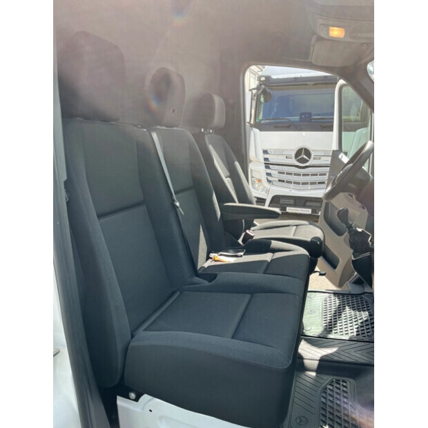 2021 Mercedes-Benz SPRINTER 316-49050711