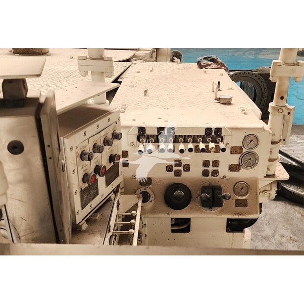 2013 DOSCO LH1300-49051027