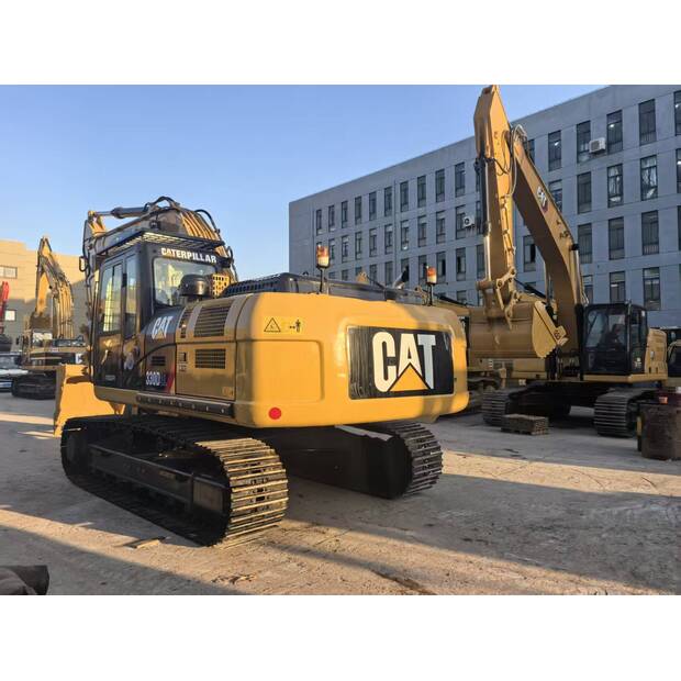 2025 Caterpillar 330D2L-49052441