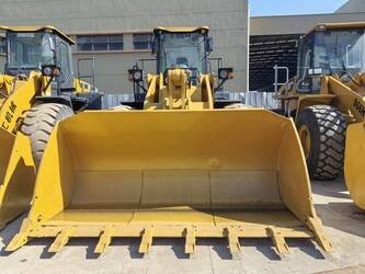 Image for WHEEL LOADERS 2024 SEM SEM655D for Sale in China