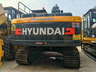 2024-hyundai-r220lc-49052555