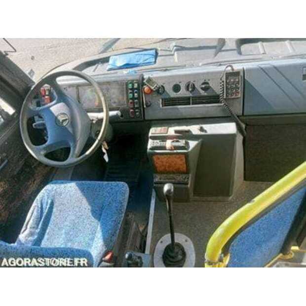 Mercedes-Benz Vario-49052588