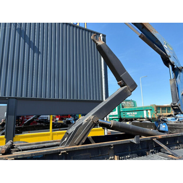 2002 MAN LE 220-49054032