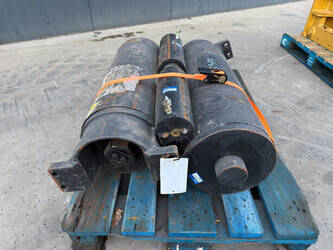 2026-caterpillar-336-1486711-49054128
