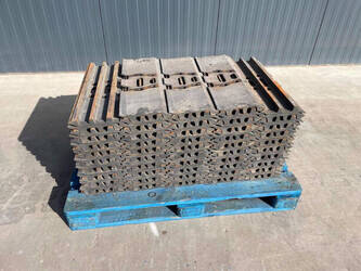 jcb-js240-1486745-49054281