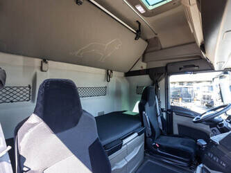 2022-man-tgx-18-510-1483251-49054381