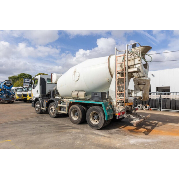 2011 Renault PREMIUM LANDER 380-49054582