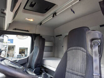 2016-mercedes-benz-arocs-1840-49054770
