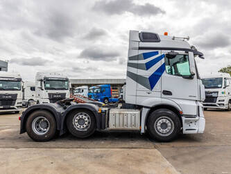2018-mercedes-benz-actros-2646-1486768-49054897