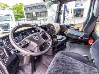 2018-mercedes-benz-actros-2646-1486768-49054904