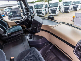 2018-mercedes-benz-actros-2646-1486768-49054908