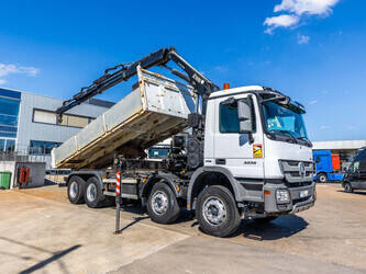 2012-mercedes-benz-actros-3236-1486770-49054951