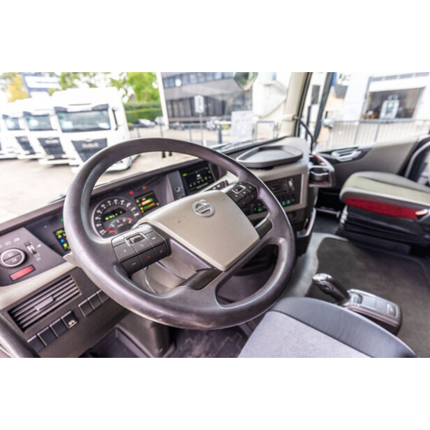 2017 Volvo FH500-49055010