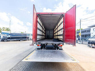 2015-renault-d19-1486775-49055088