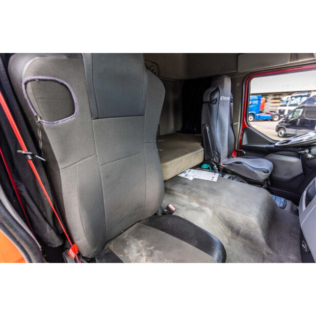 2015 Renault D19-49055097