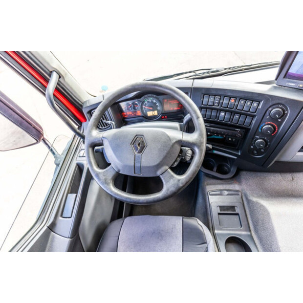 2015 Renault D19-49055098