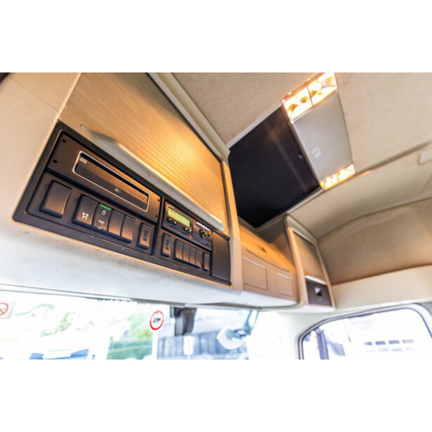 2018 Volvo FH4 460-49055168