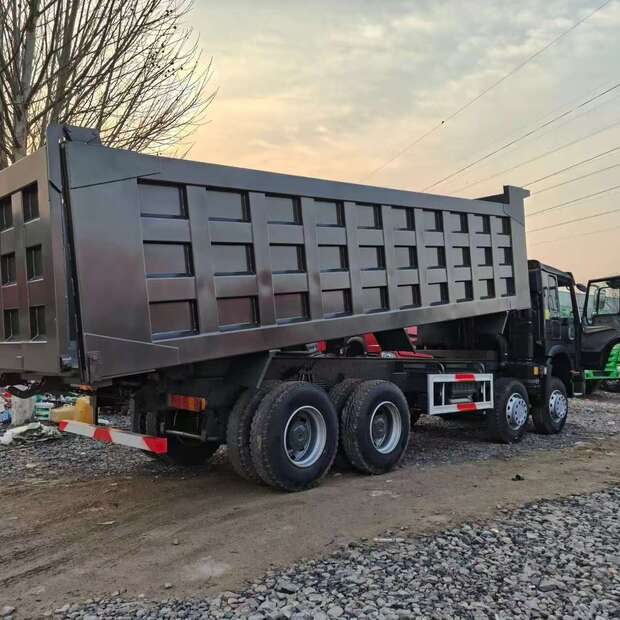 2024 HOWO 371HP-49055370