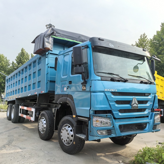 2023 HOWO 371HP-49055428