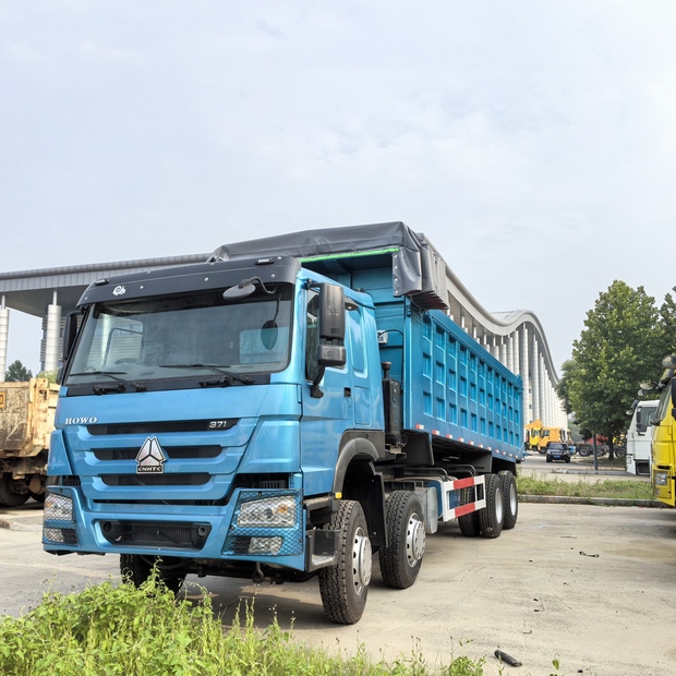 2023 HOWO 371HP-49055429