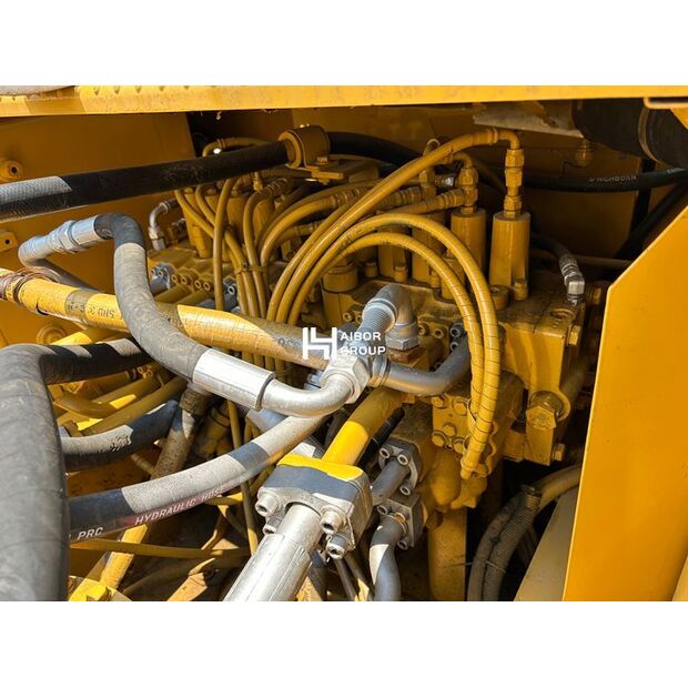 2024 Caterpillar 336D-49055484