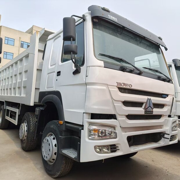2025 HOWO 420HP-49055537