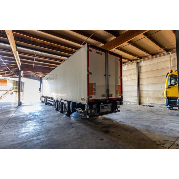 2016 تشيرو Carrier Vector 1350-49055759