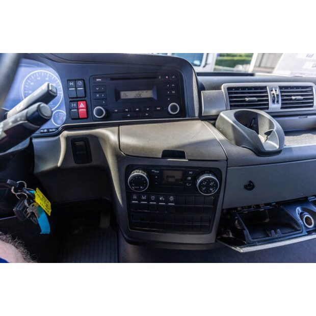 2011 MAN TGS 33.400 BB-49055848