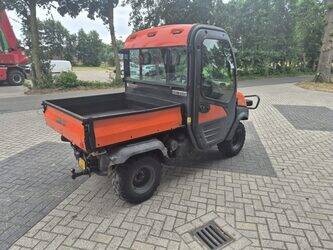 2011-kubota-1486843-49056453