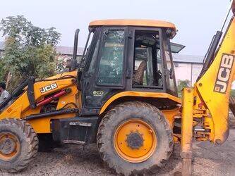2017-jcb-3dx-1486847-49056536
