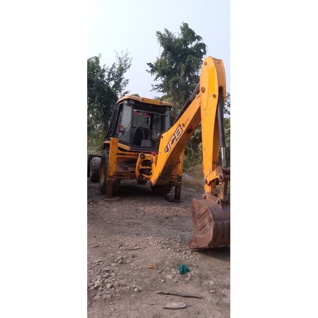 2017 JCB 3DX-49056541